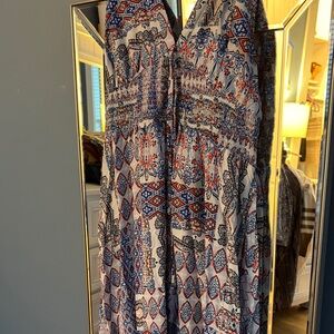 Woman’s M Maxi Dress